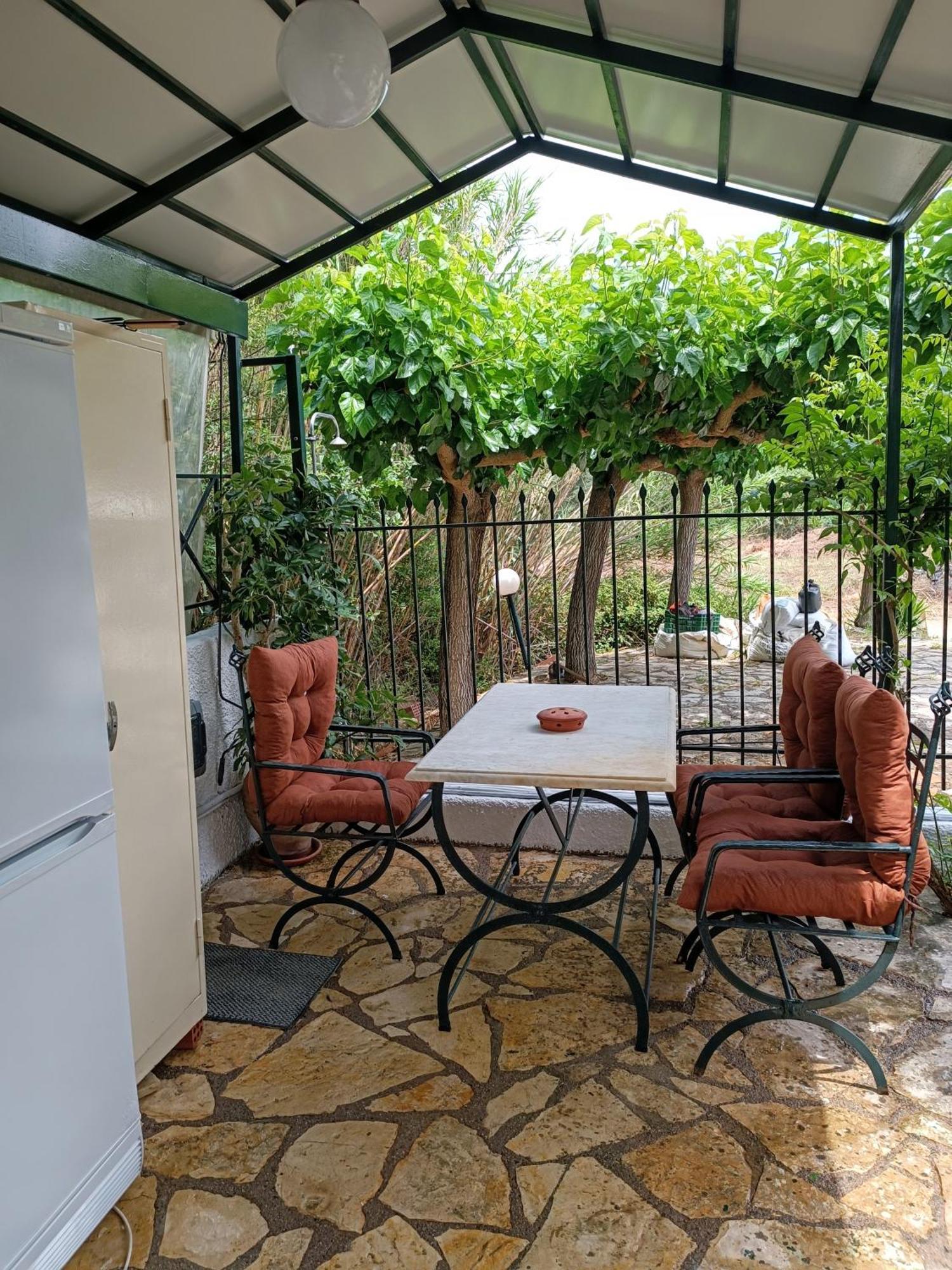 Casa Trizoni Nikiana Apartment Luaran gambar